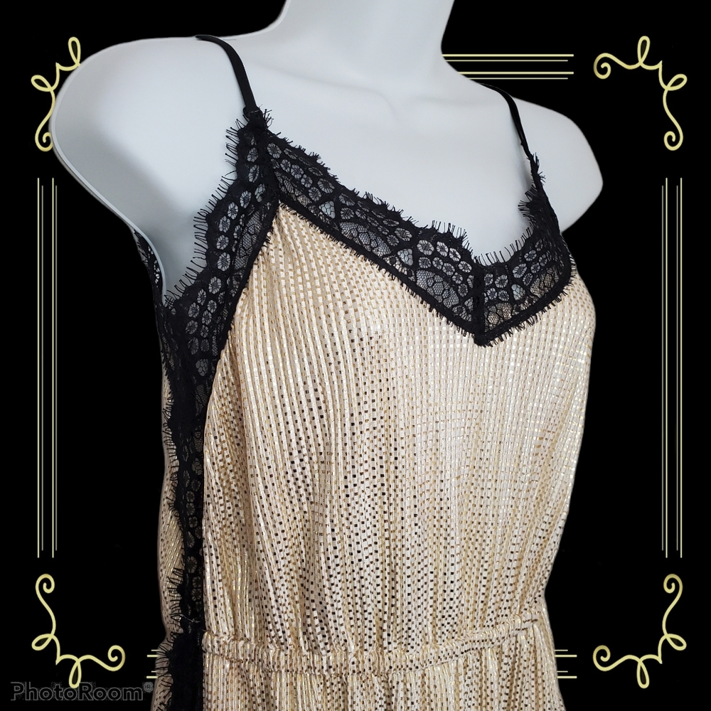 🆕️Midi Metallic Dress w/ Lace